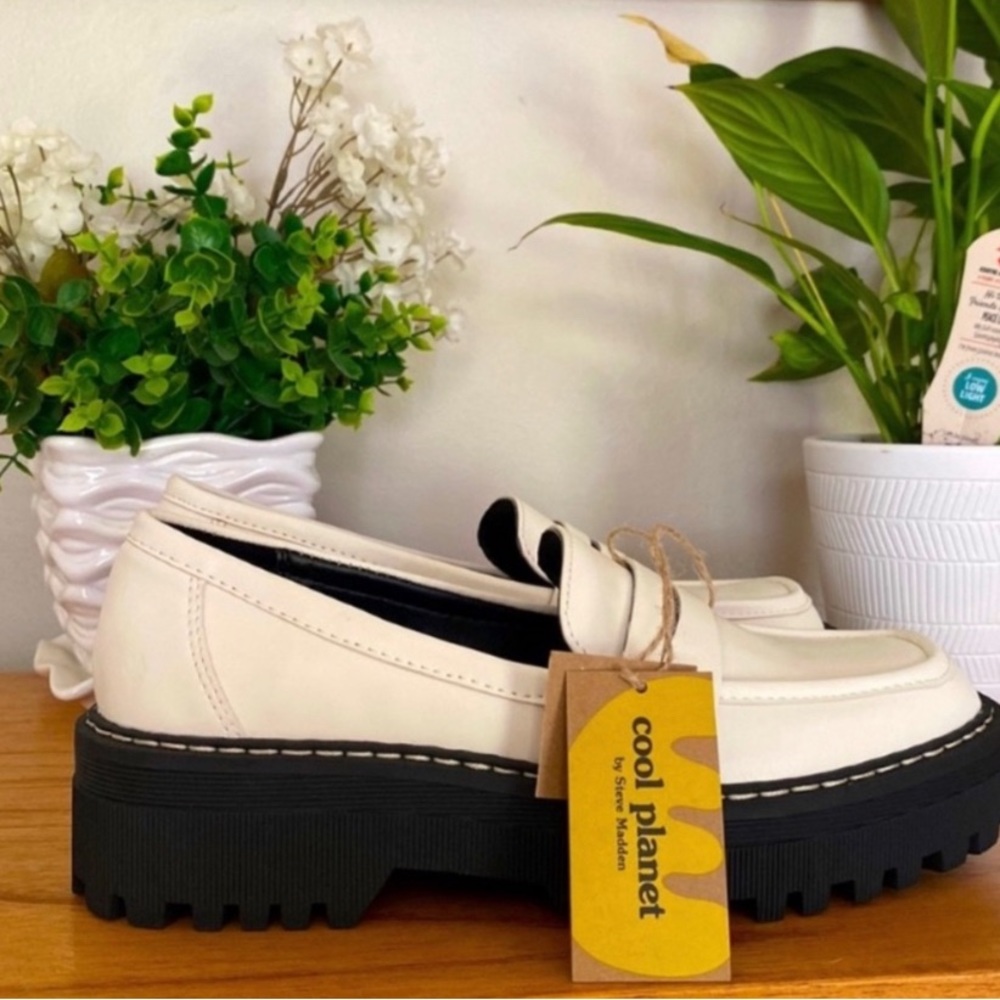 Steve Madden loafers